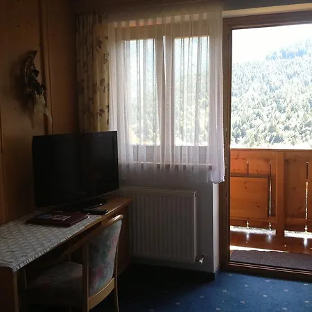 Berggasthof Hintergfoell Unken