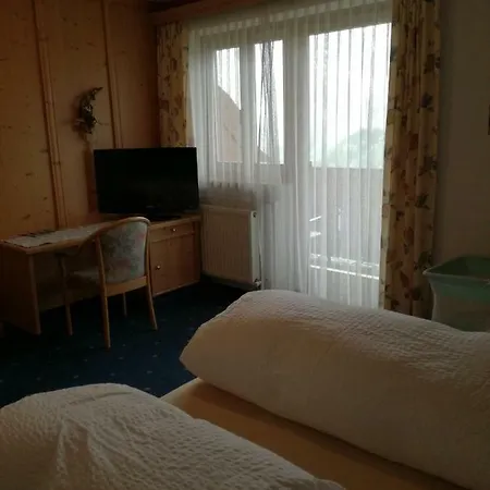 Berggasthof Hintergfoell Penzion 3*