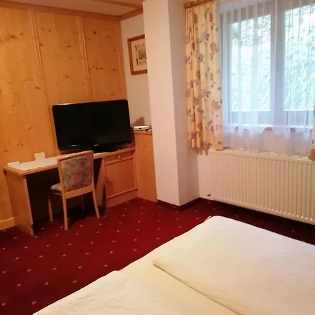 Berggasthof Hintergfoll Unken
