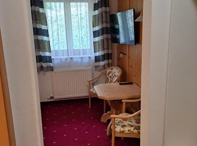 Berggasthof Hintergfoll 3* Unken