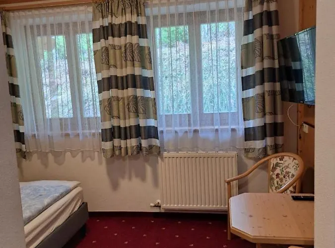 Inn Berggasthof Hintergfoll